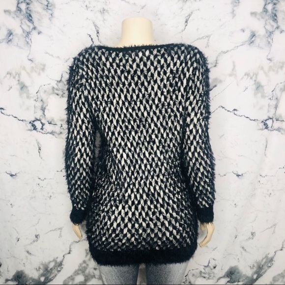 Navy & Cream Patterned Crew Neck Sweater - Picture 3 of 4